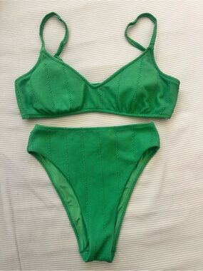 Aerie Green Ribbed Scoop Bikini Top (M) & Ribber Cut High Bottoms (XS)